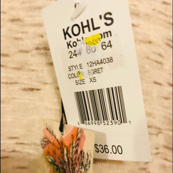 NWT blouse - Picture 2 of 2